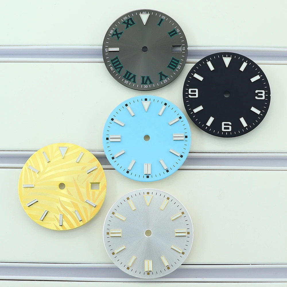 

Brand New 28.5mm Luminous Watch Dial Parts Watch Faces Replacement Accessories For Seiko NH35 NH34 NH36 Movement At 3.0 o'clock