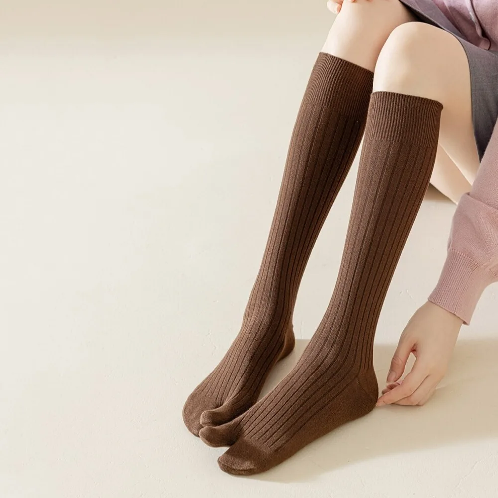 

Fashion Knitted Two Toe Stockings Knee High Solid Color JK Calf Long Socks Harajuku Thin Separate Toe Socks Lolita