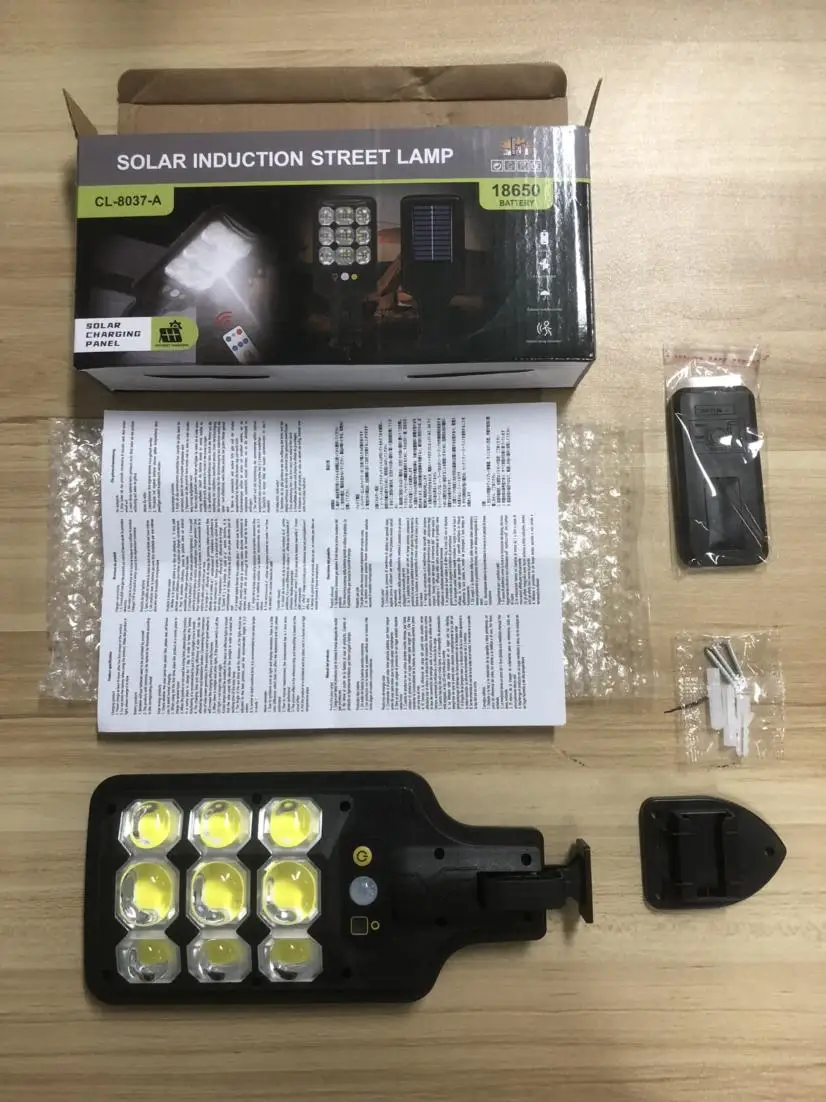 

Super Bright Solar Street Light PIR Motion Sensor Lights Outdoor Courtyard Light Solar Powered Security Light Auto On/Off with R