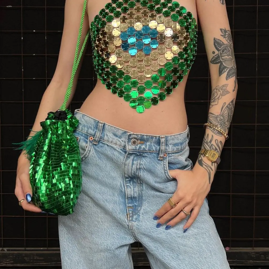 

European And American Style Sexy Acrylic Vest round Sequin Hanging Neck Backless Top Chest Wrapped Small Women's Fashion