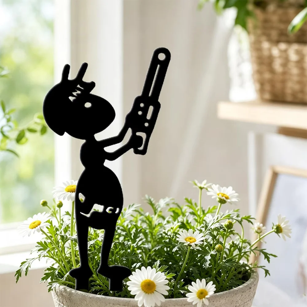 CIFBUY Iron Art Garden Stake Whimsical Ant Metal Yard Sign Cartoon Worker Ant Lawn Art Outdoor Patio Decor Home Decor Gardener G