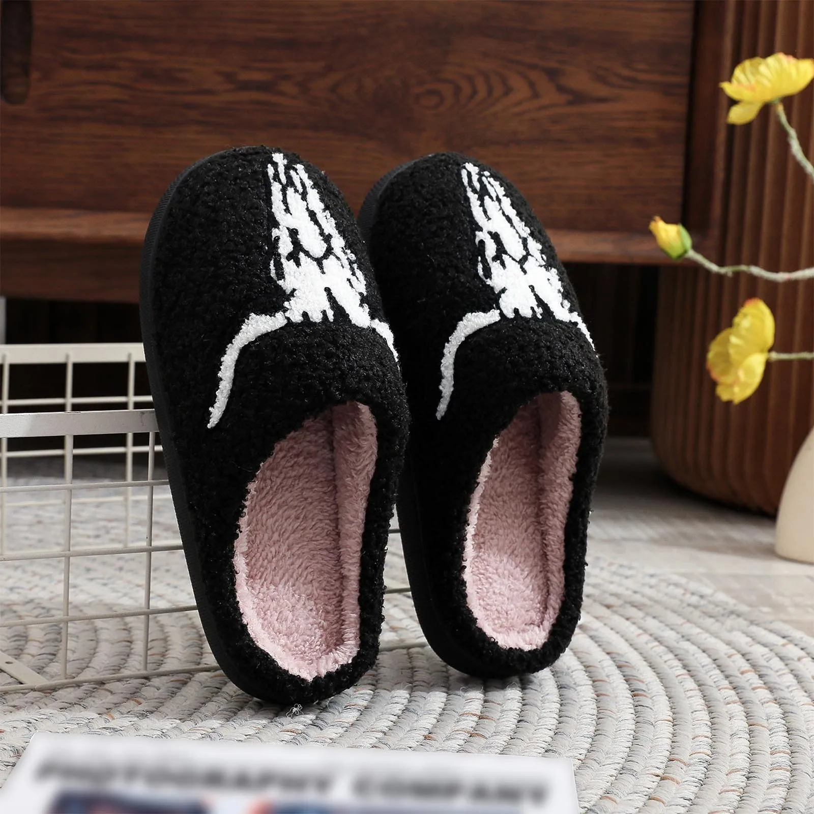 fashion Skull Fur Home stuffed mujer de Slippers Cozy Non-slip Halloween Platform Embroidery Cotton sandalias Personality Warm