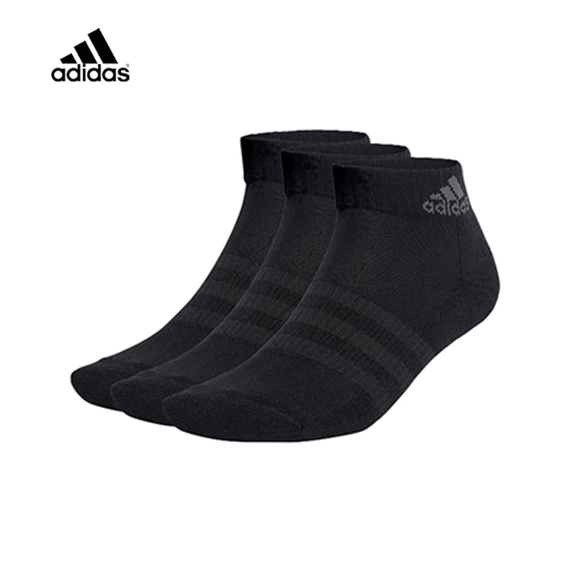 

adidas Unisex Youth & Adult Socks - Breathable Comfort Athletic Socks for Running & Training (3 Pairs) IA3947