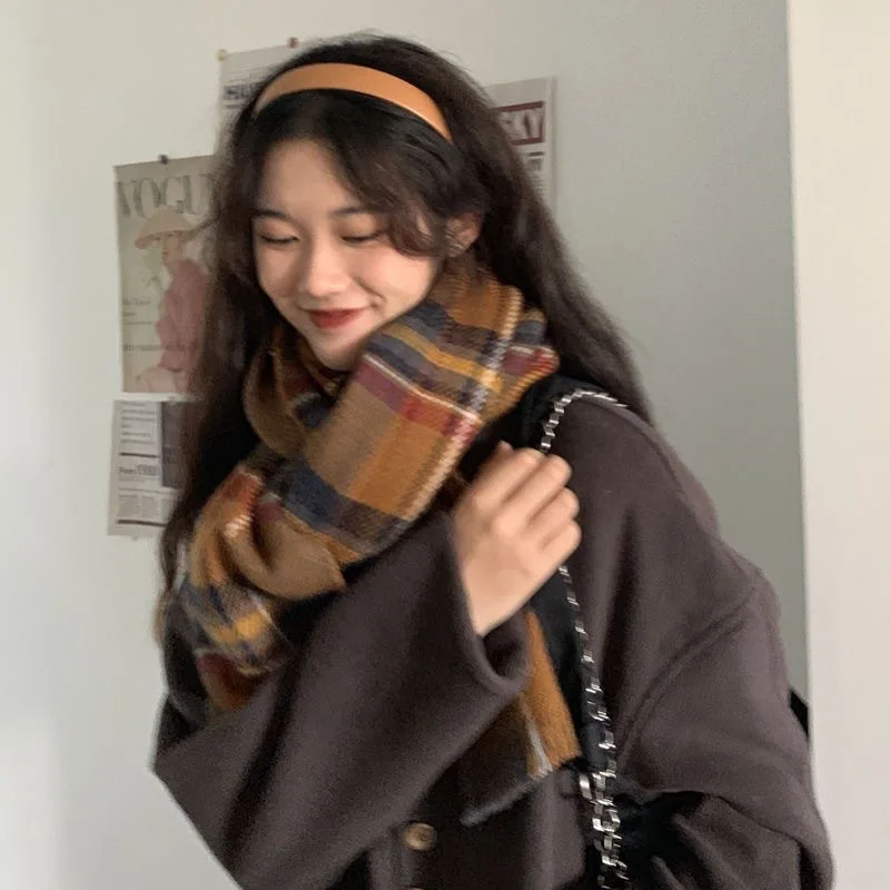 Korean Version Women\'s Scarf Retro Brown Plaid Large Shawl 2022 Winter New Scarves for Female Thicken Cashmere Pashmina Foulard