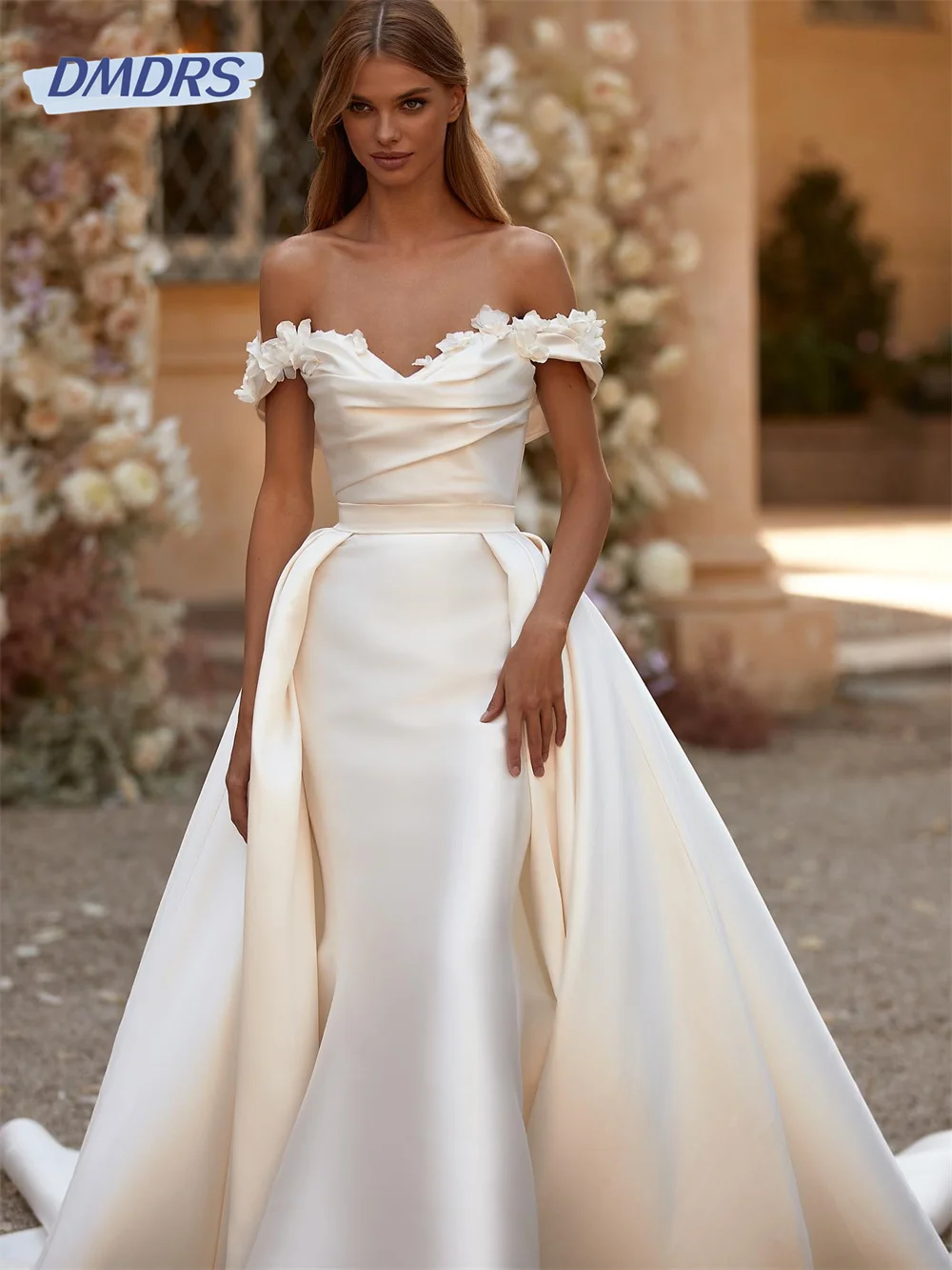 Graceful Off the Shoulder Satin Mermiad Floor Length Wedding Dresses Elegant Strapless Bridal Gown Vestido De Novia