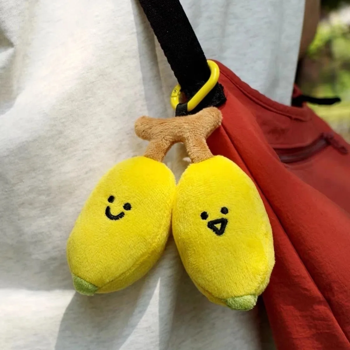 الموز الدهون صديق ~ الموز أفخم قلادة حقيبة لطيفة قلادة مضحك الموز تأثيري المفاتيح دمية دمية صغيرة