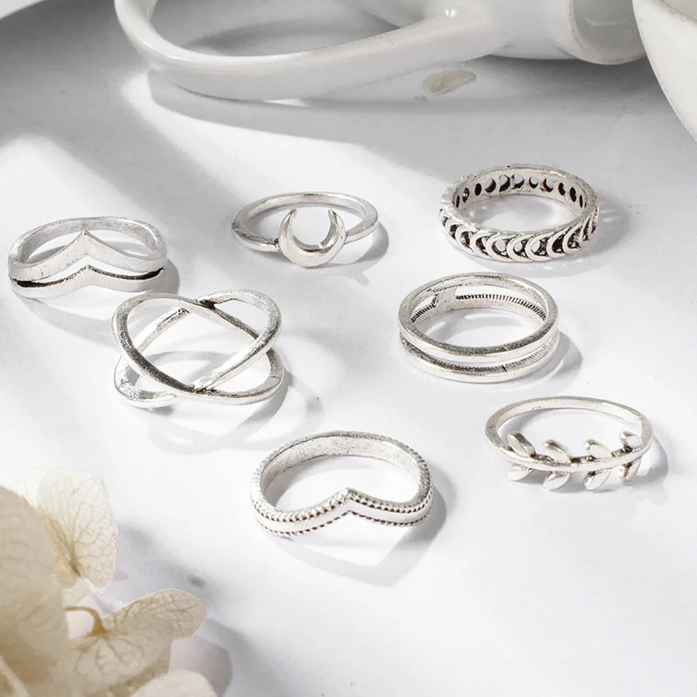 

7Pcs Simple Finger Ring Creative Fashion Jewelry Vintage Stylish Versatile for Christmas Birthday Gift Finger Ring