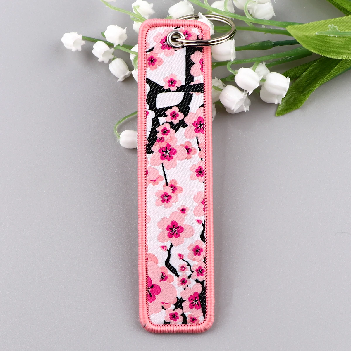 Cherry Blossom Key Tag Key Ring Motorcycles Cars Cool Bag Backpack Chaveiro Embroidery Key Fobs Fashion Keychain Friends Gifts