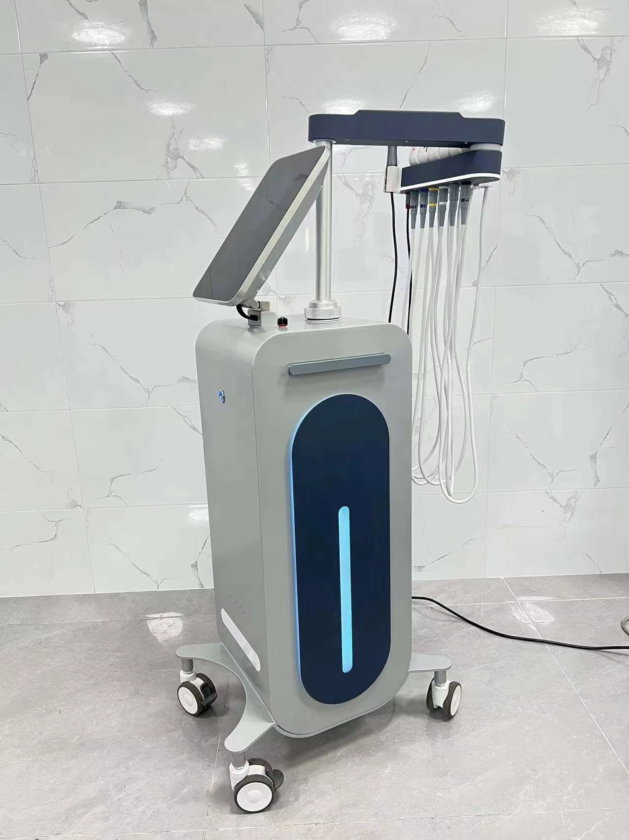 EMS垂直フェイスRFリフティングマシン マイクロカレント彫刻美容器 サロン用 - 引き締め強化