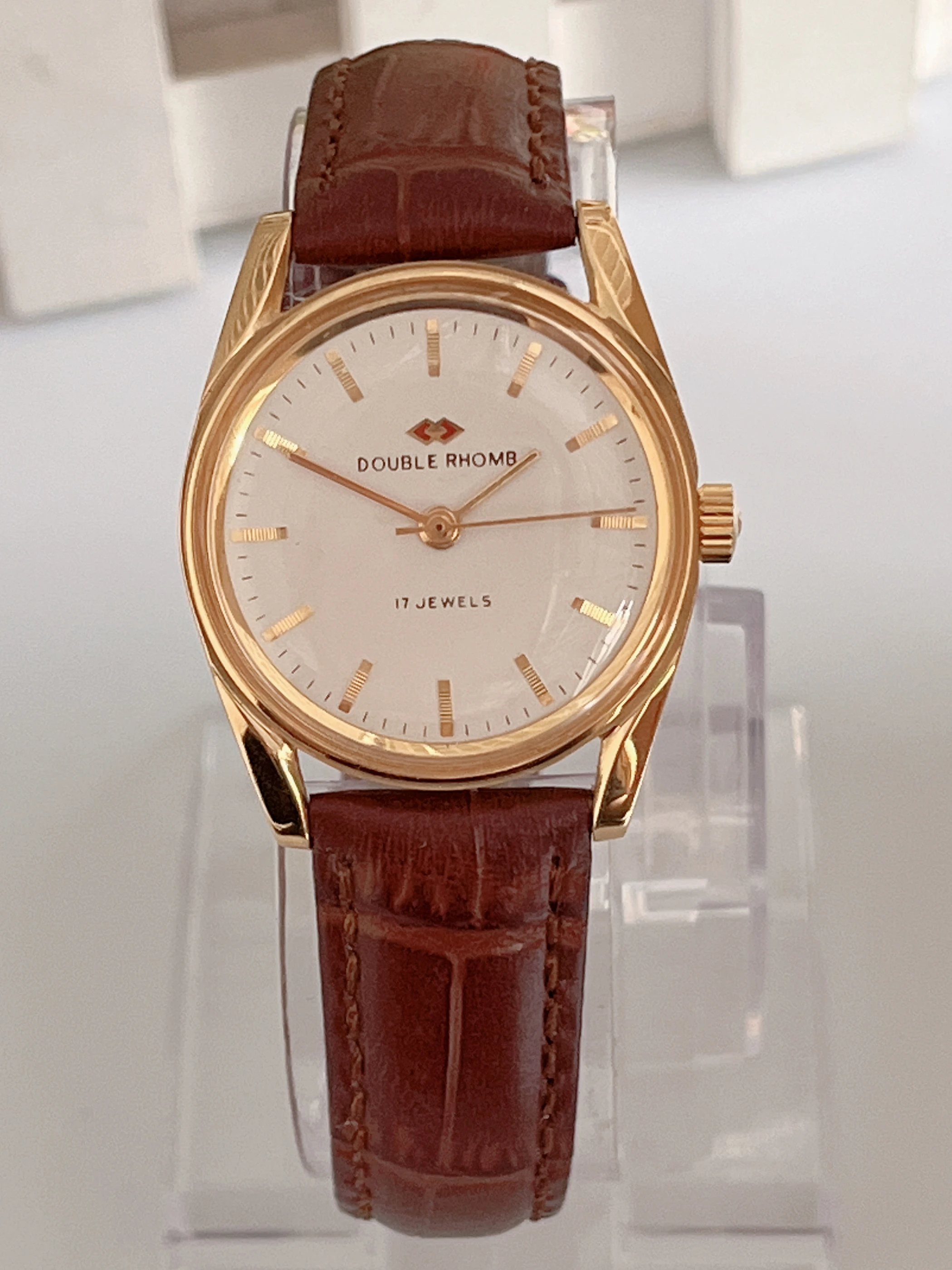 

Female mechanical Beijing Shuangling watch manual mechanical watch gold-plated watch retro wound leather women's watch