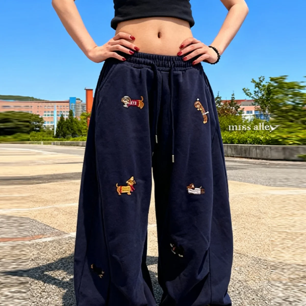 Bestickte Dackel-Sweatpants, lockere Freizeithose, weites Bein, Paar-Streetwear, lustige Mode, bequeme Hose, Baggy-Sweatpants – Detail 18