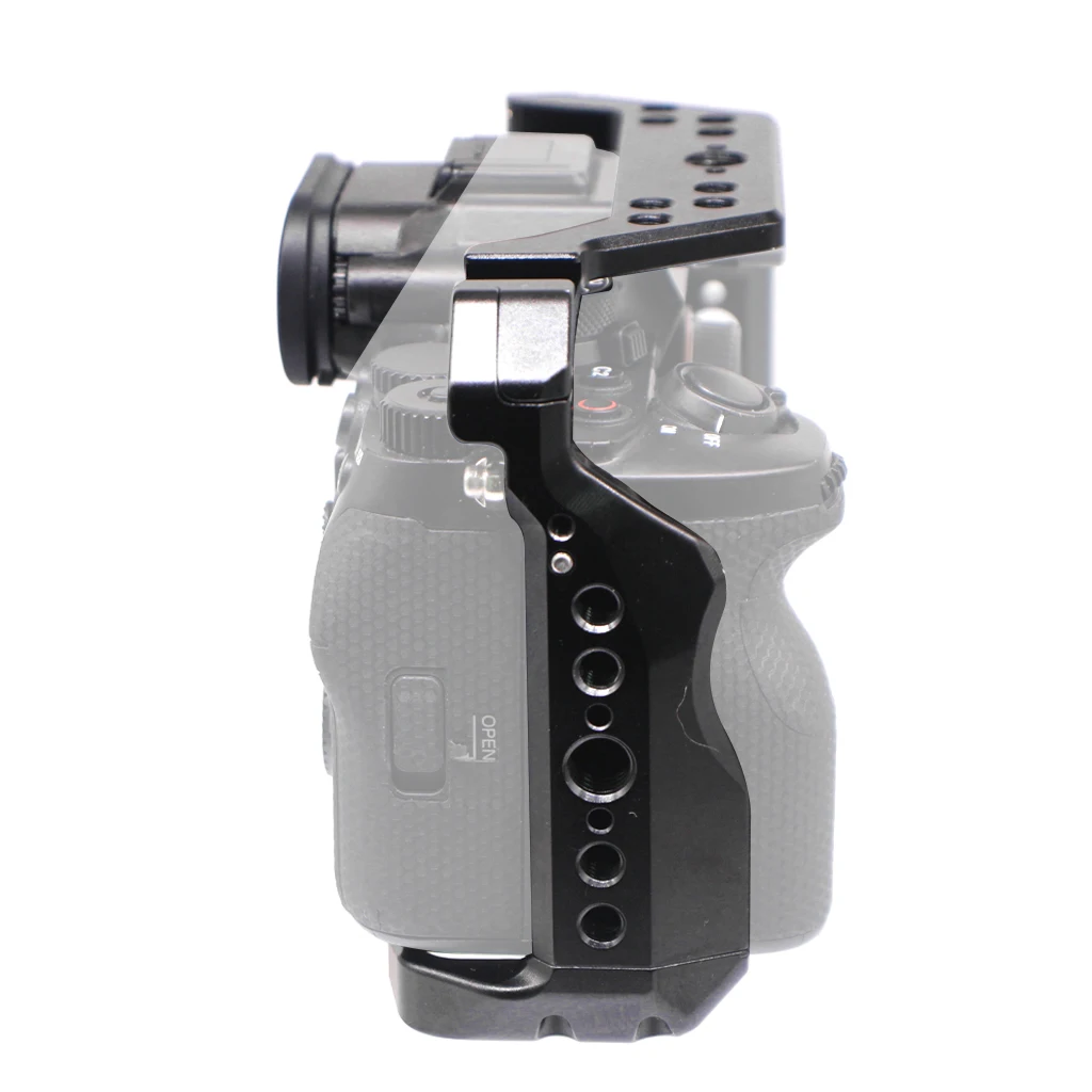 

Комплект для полной защиты камеры Sony A7M5: L-образная базовая пластина и расширительная рамка для Sony A7R5