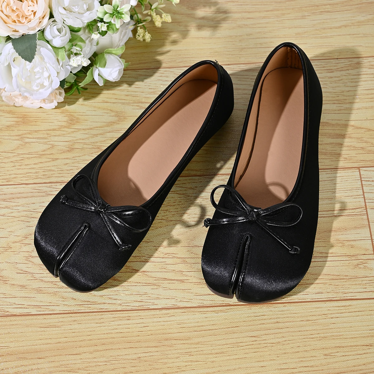 2026 Spring Autumn Wave Dot Silk Satin Shallow Mouth Single Flats Loafers Women's Bottom Ballet Split Toe Mary Janes Shoes Bow
