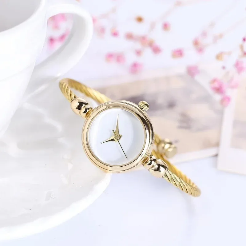 Moda luksusowy damski zegarek złoty cienki pasek damski zegarek na bransoletkę Montre Femme damski zegarek na rękę kobiety zegar Relojes