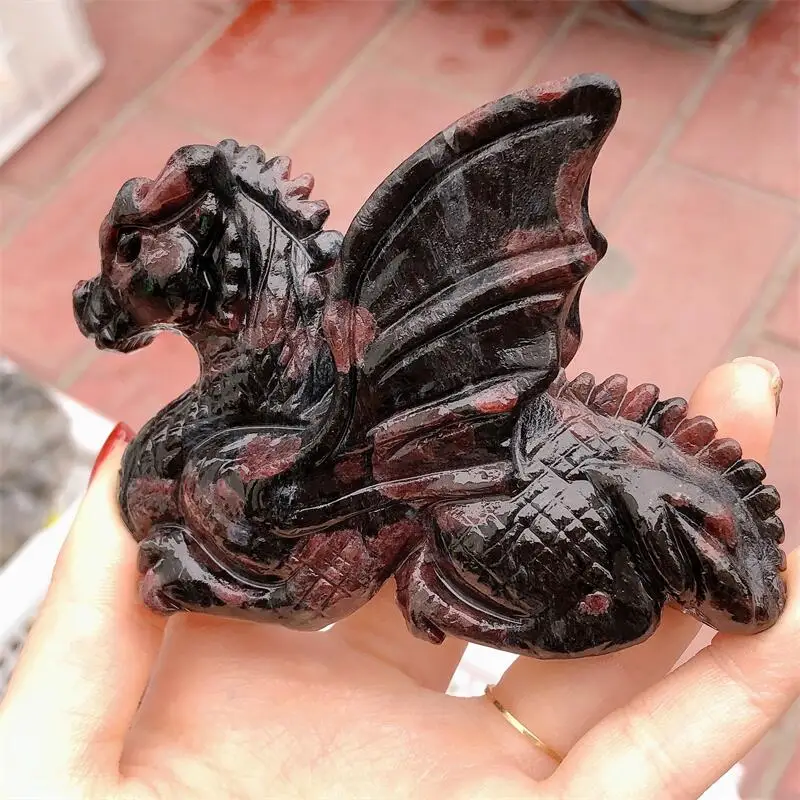 Natural Garnet Dragon Carving Gemstone Healing Crystal Reiki Carved Stones Room Office Decoration Gift 1PCS