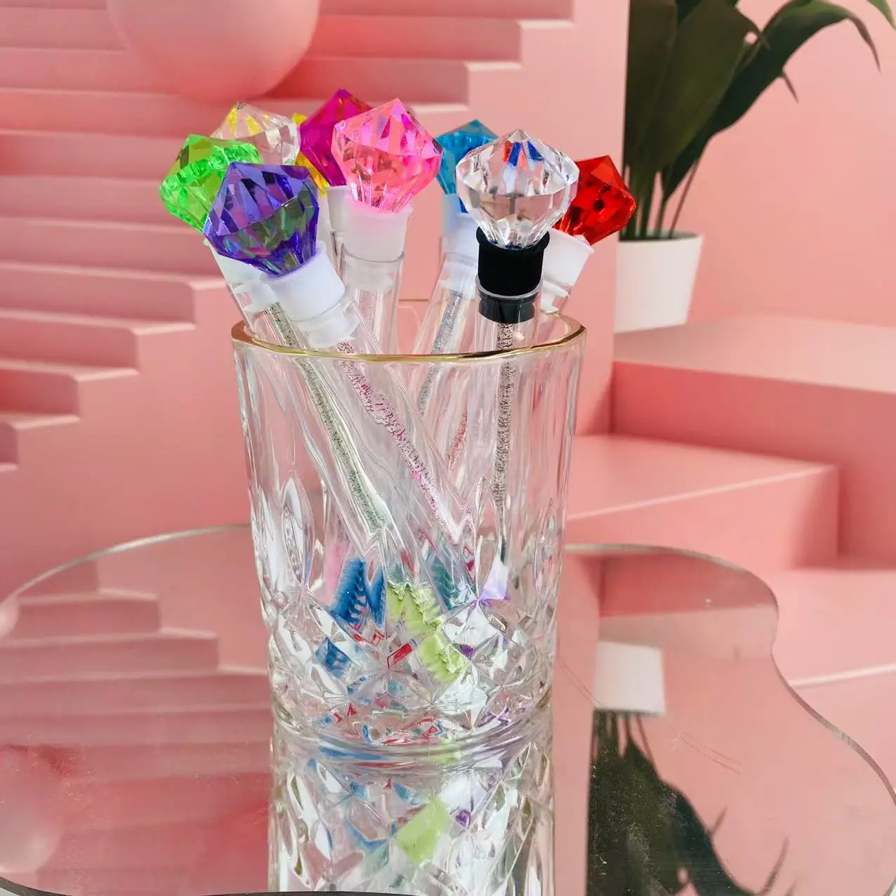 10 Stück Big Diamond Wimpernbürste Einweg-Spoolie-Mascara-Zauberstab in der Tube für Make-up-Anwendungen