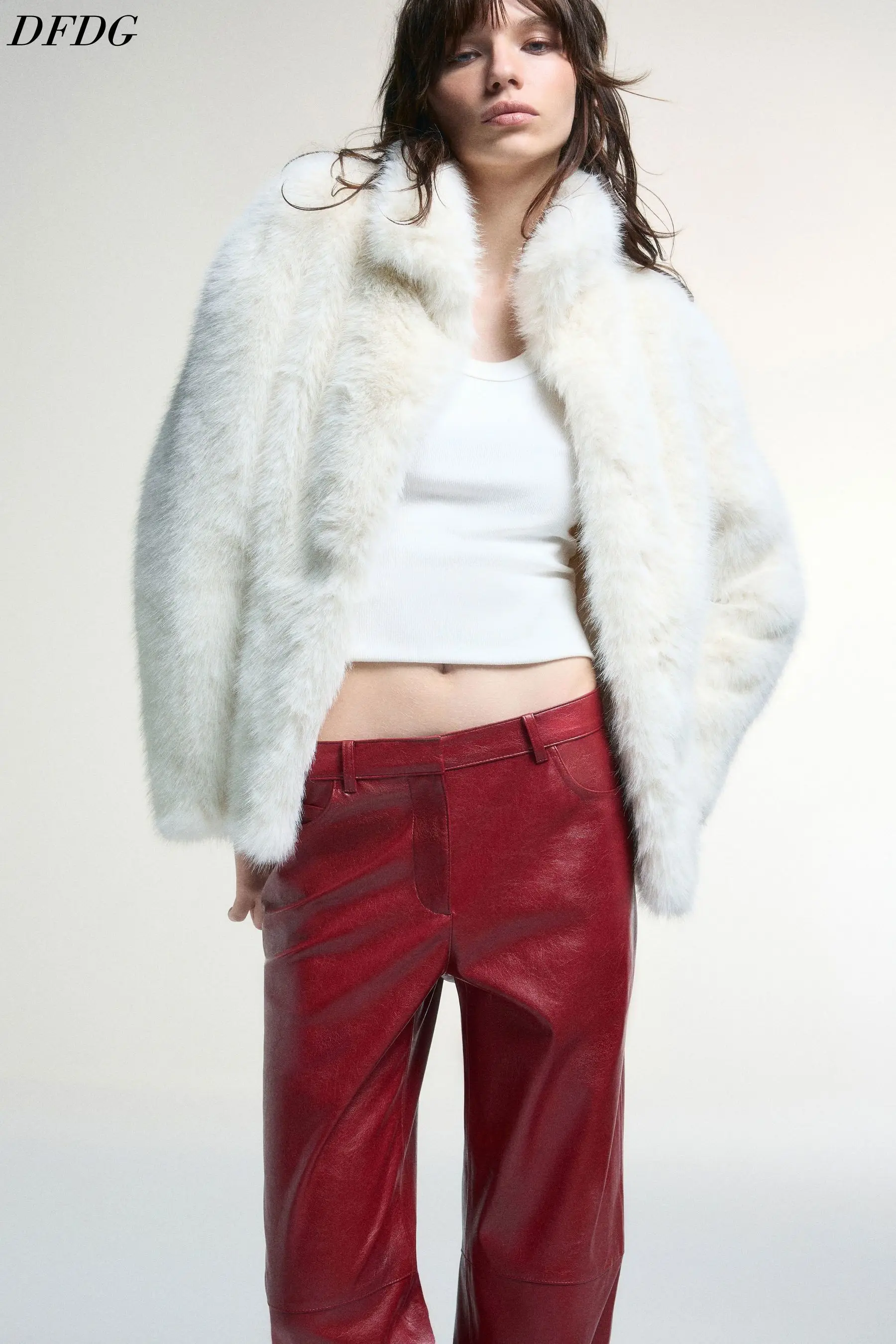 DFDG Women 2026 Faux Fur Short Jacket Lapel Collar Fluffy Warm Coat Casual Streetwear Outerwear  Autumn Winter Daily Outfit Fur