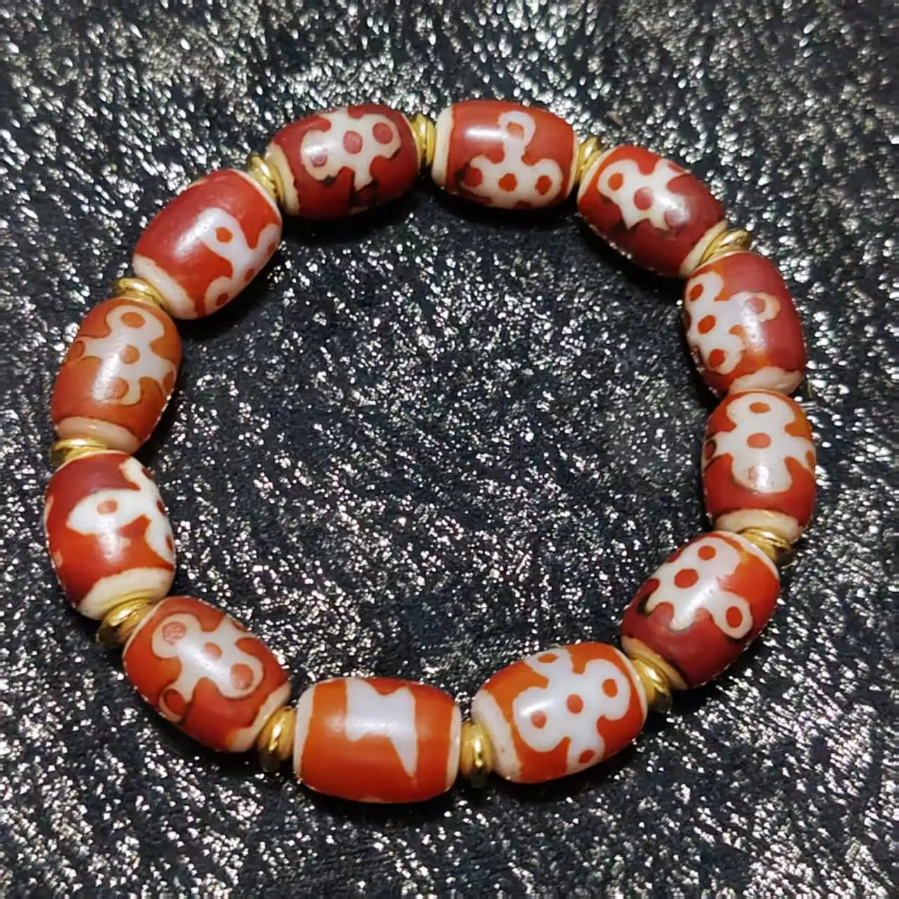 Tibetan ethnic bracelet featuring the God of Wealth with 5 eyes, lightning, multiple treasures, agate, and celestial beads, Dzi