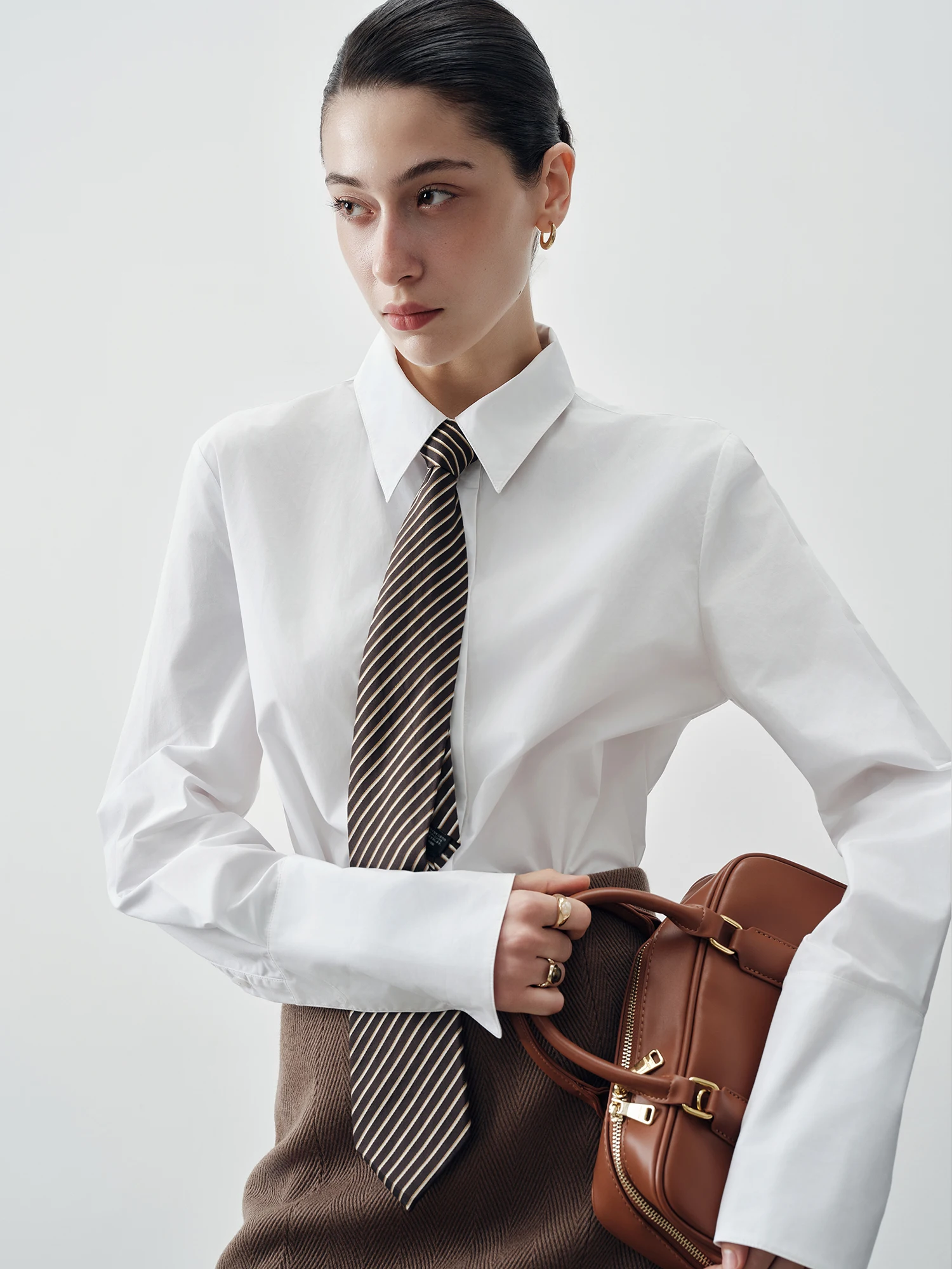 

Женская блузка Zia Zhang с длинным рукавом, черно-белая, класса люкс, модная, 2025, новый стиль, оригинальный дизайн, дышащая