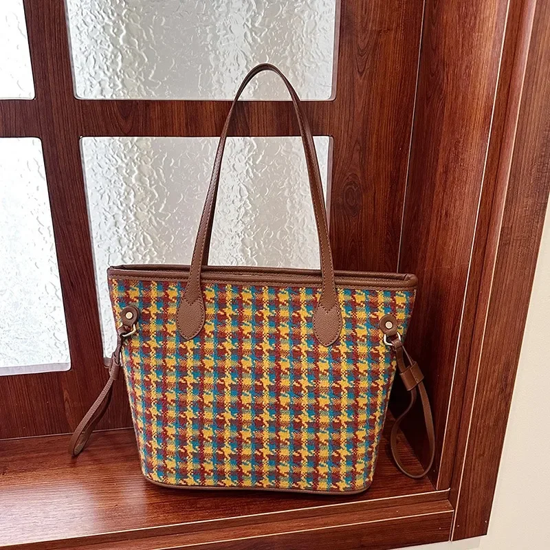

Diaper Bag Chic Vintage Designer Handbag Elegant Leather Tote For Women Stylish Original Crossbody Bag