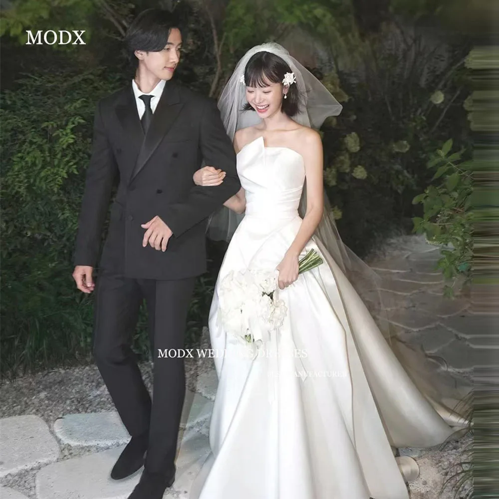 

MODX Простые свадебные платья трапециевидной формы без бретелек с скользящим шлейфом, атласные свадебные платья без рукавов Mariage, без вуали на заказ