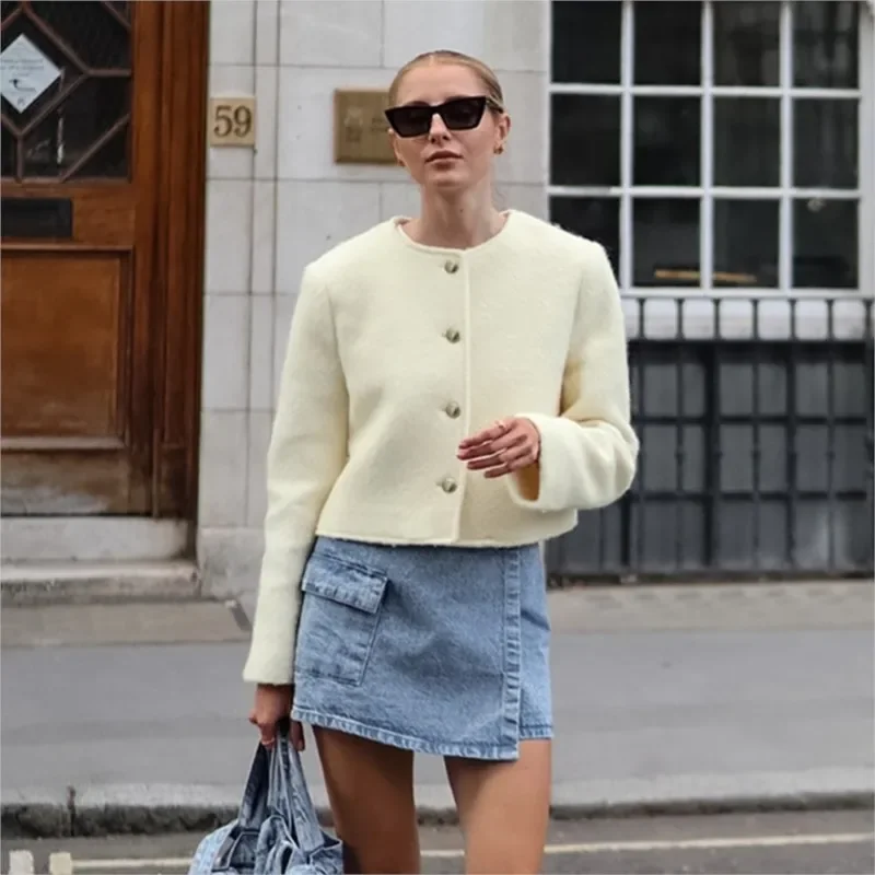 Fmxires Women'sAutumn Slim Short Knitted Cardigan Jacket Retro Round Neck Gold Breasted Decoration Elegant Women's Casual Jacket