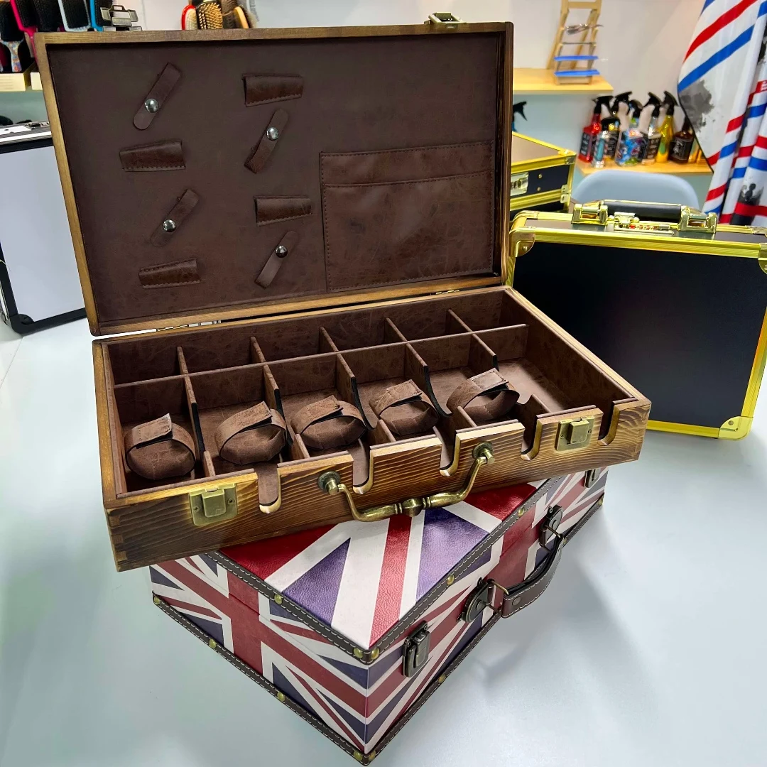 Barber Tools Storage SuitCase Aluminum Barbershop Suitcase Box With Password Lock Portable Storage Case Could Place Clipper Comb