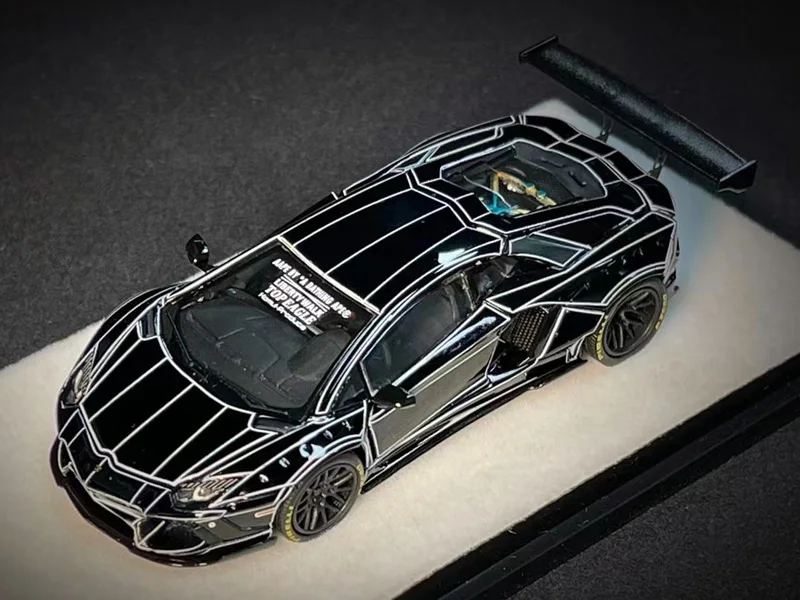 PGM 1:64 For Aventador LP700 LB Black Burst Simulation Limited Edition Alloy Metal Static Car Model Gift