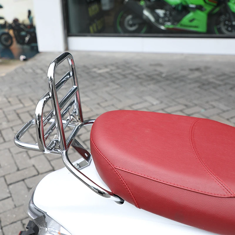 

China Factory's Rust-Proof Rear Cargo Rack Chrome Plated Motorcycle Accessories Shelves Bumpers