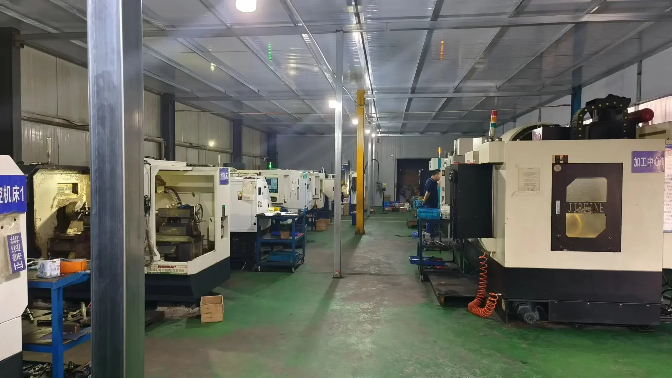 2025 extremidades artificiales pierna protésica médica aleación de aluminio articulación de rodilla mecánica de cuatro barras