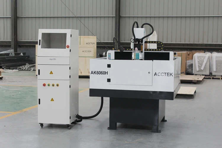 قالب معدني 6060 آلة طحن صغيرة باستخدام الحاسب الآلي ATC Cnc معدن الألومنيوم النحاس آلة نحت الجدول تتحرك جهاز توجيه الخشب