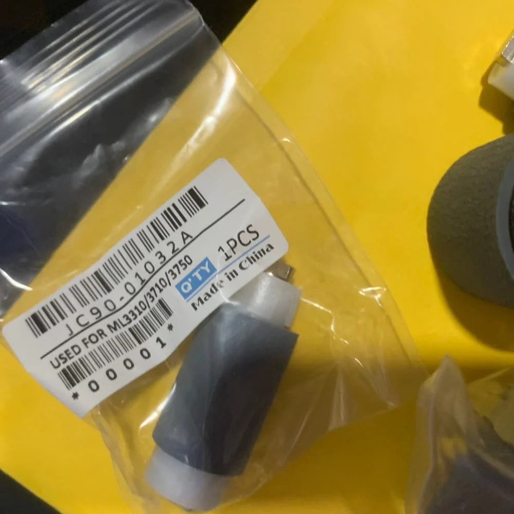 

JC90-01032A JC90-01107A JC93-00310A JC73-00340A Pickup Separation Roller for Samsung M3320 M3325 M3370 M3375 M3820 M3825 M3826