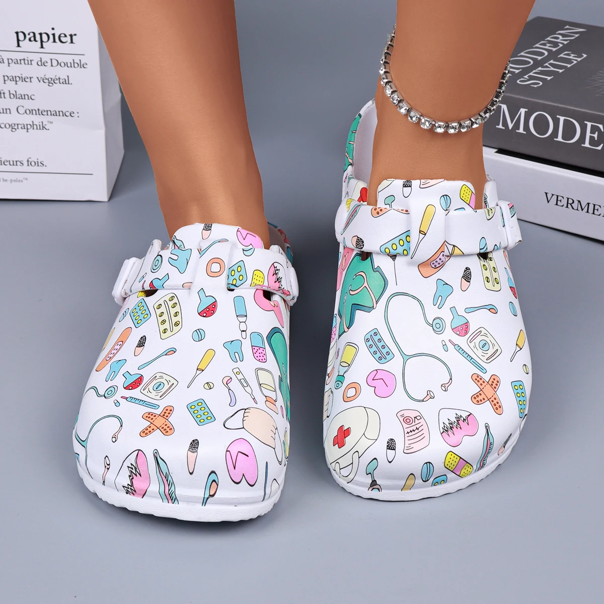 المرأة المطبوعة شبشب منزل البغل قباقيب إيفا المضادة للانزلاق أحذية عمل شقة لينة وحيد قابل للتعديل مشبك مغلق تو شبشب منزل