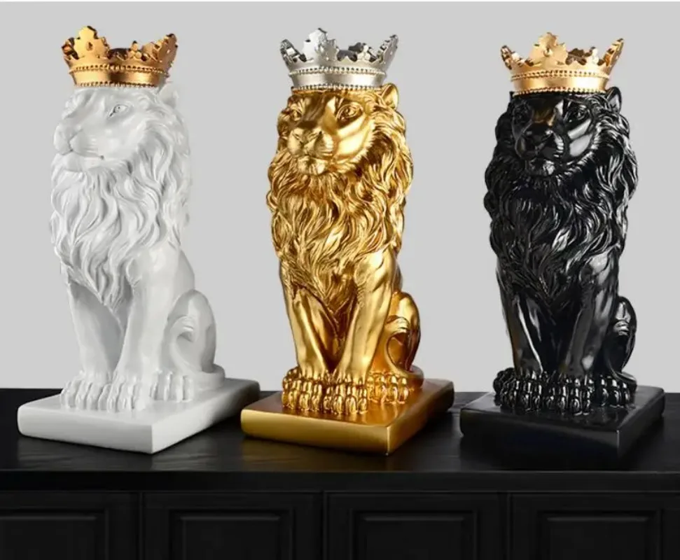 

MGT Gold crown lion statue handicraft decorations christmas decorations for home sculpture escultura home decoration accessories