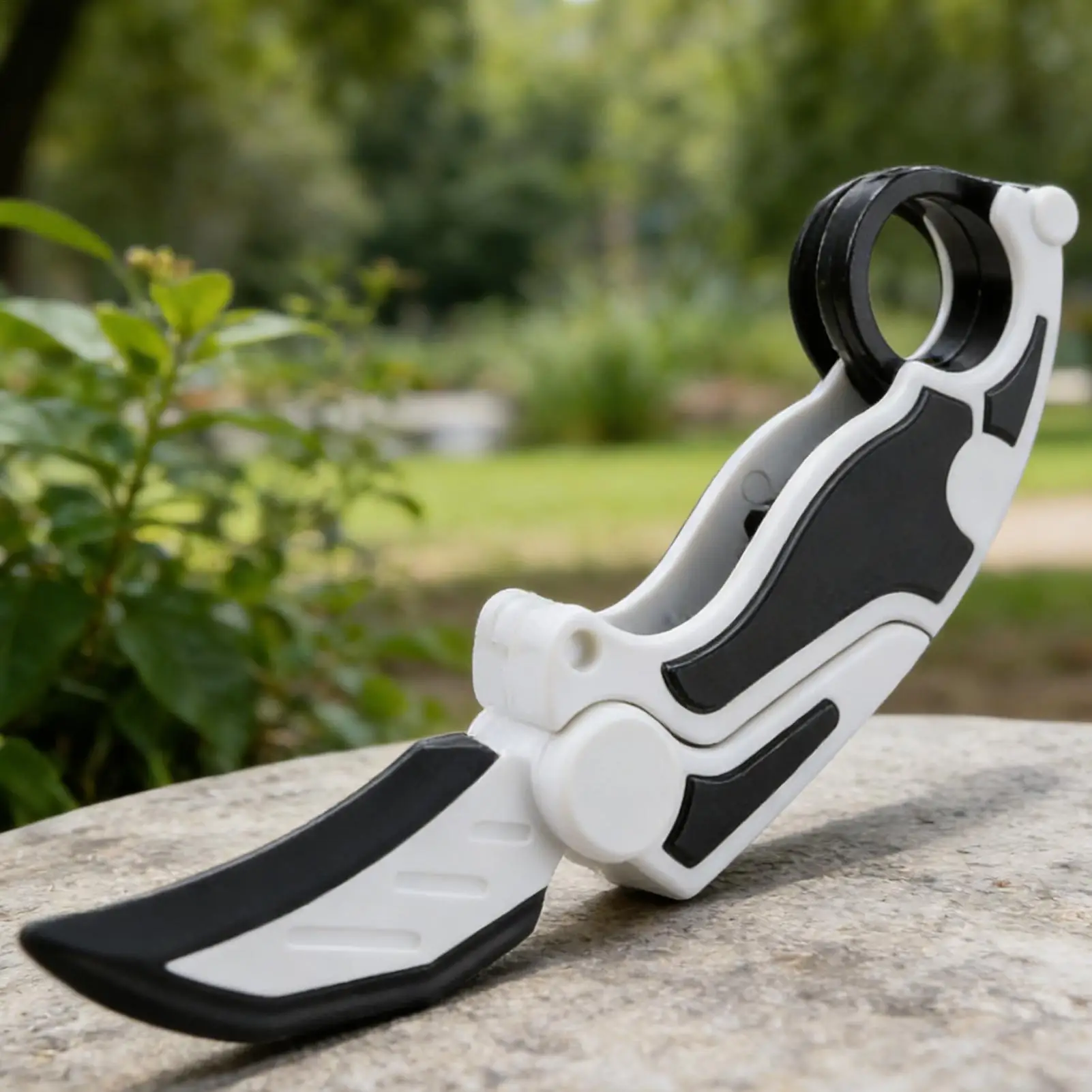 Carrot Folding Claw Knife 3D Printed Folding Butterfly Claw Gravity Knifes Butterfly Knifes Fidget Toy For Women Boys Collector