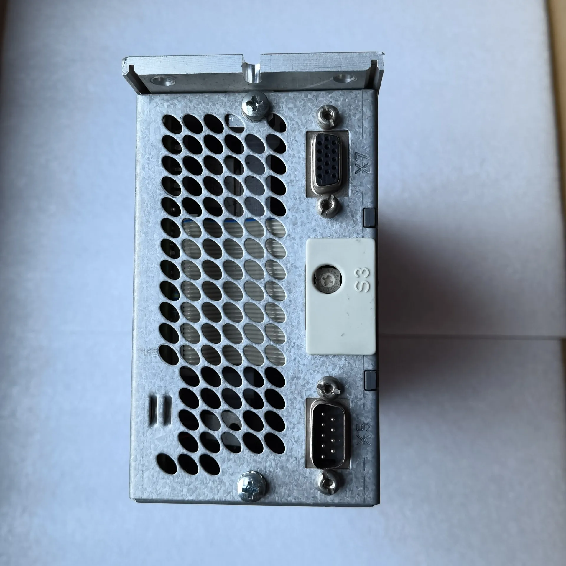 محرك سيرفو CDB32.004.C2.4.SH لـ LUST CDB32.004.C2.4.SH