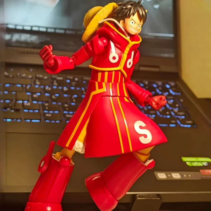 Bandai SHF ONE PIECE Rufy Future Egg Head Island Genuino bambola mobile congiunta Disponibile Collezione di figure Regali Modalità action figure