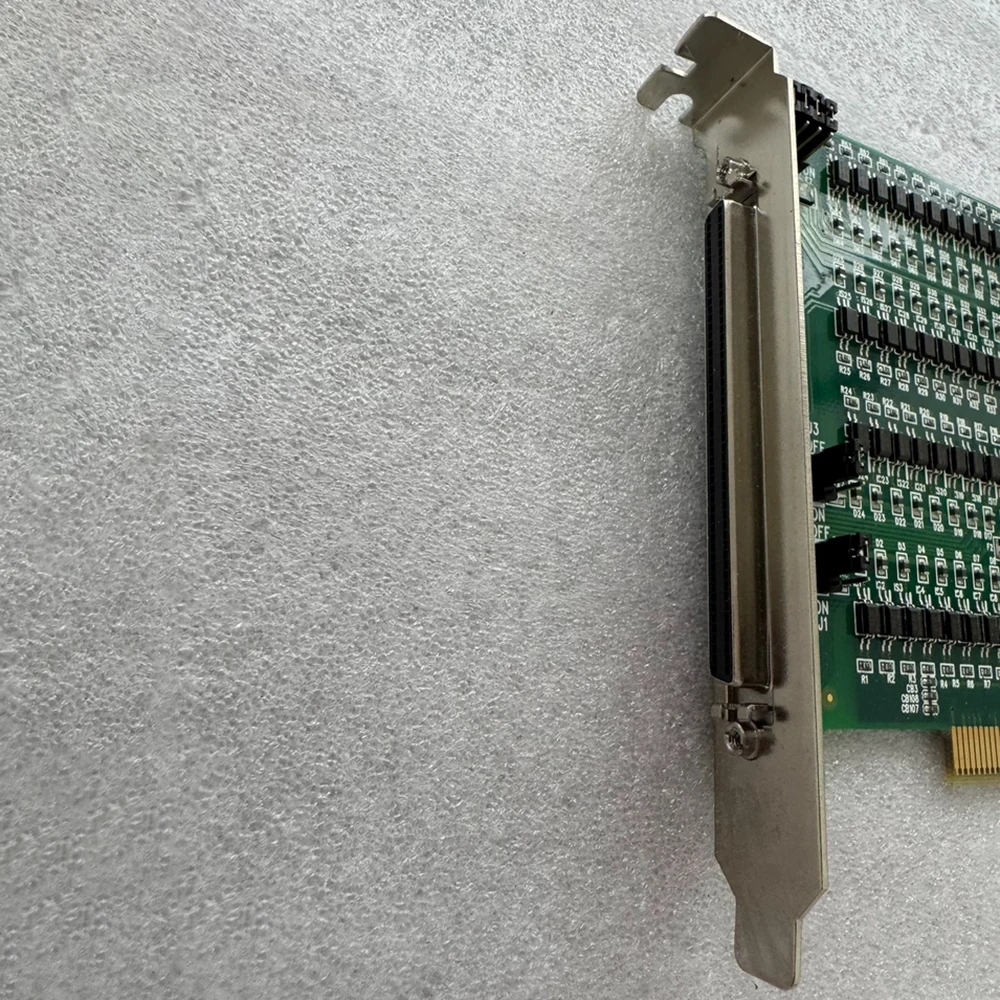 

PCI-7433 51-12014-0B20 Input card switch quantity acquisition card