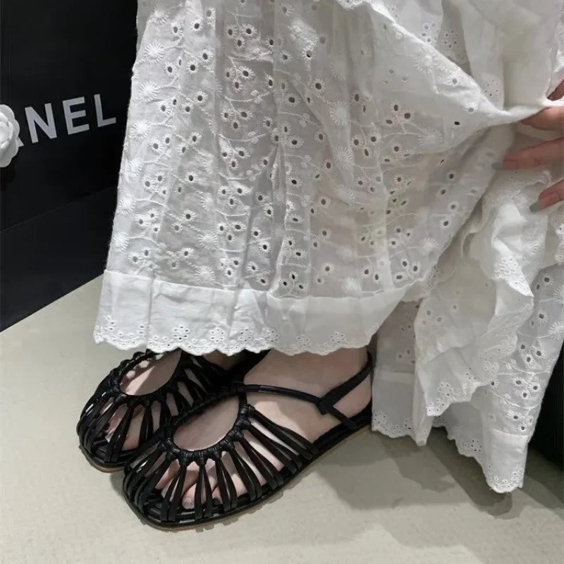 Sandal Wanita Buatan Tangan Retro Sandal Kulit Sapi Lembut Mewah Datar Sejuk Kepang Musim Panas Sepatu Wanita Sandalias De Mujer