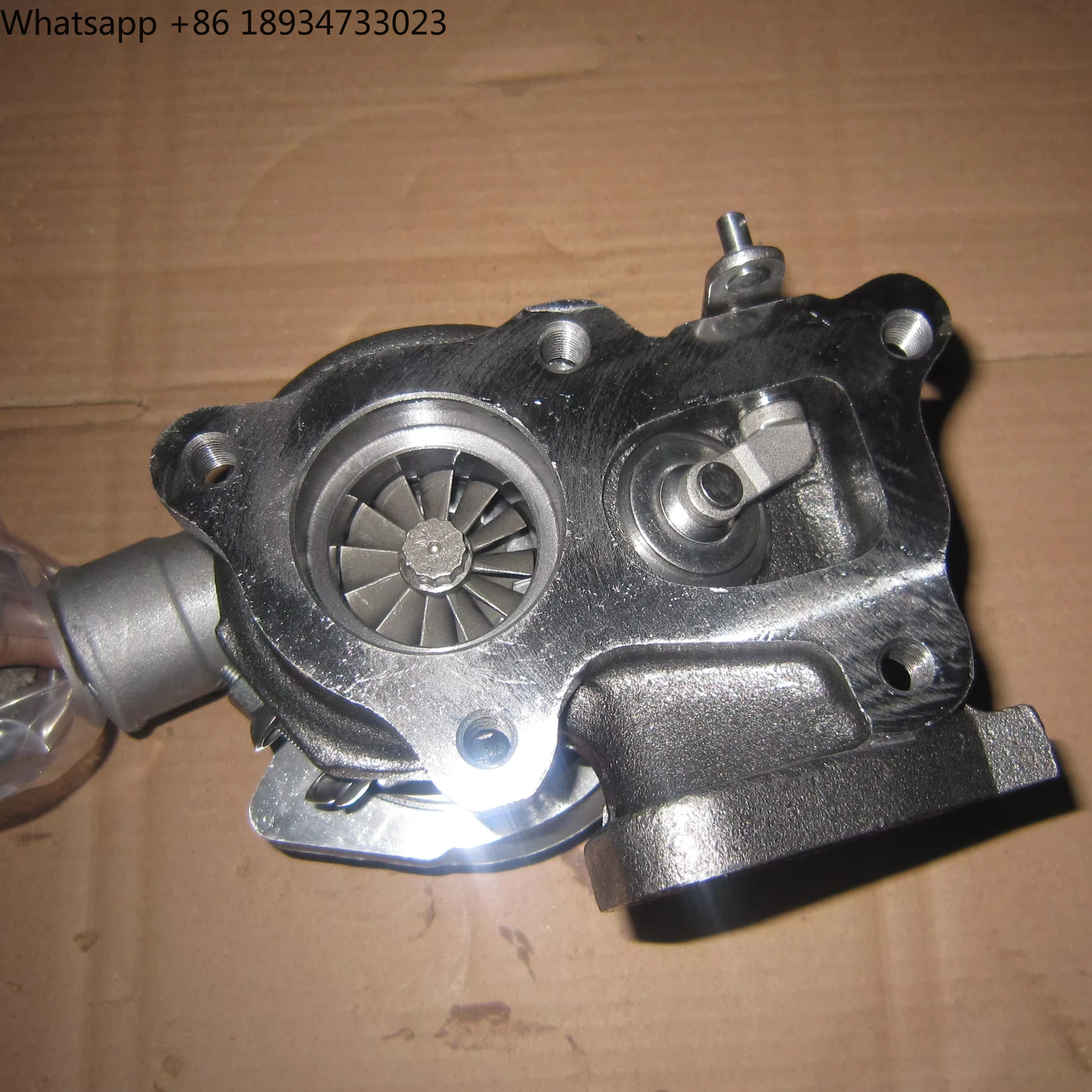 New TD04 Turbocharger NTWL39 for Mitsubishi Pajero D4BH 4D56 Diesel Engine Models 49177-02512 49177-02513 Turbo Boost view 4
