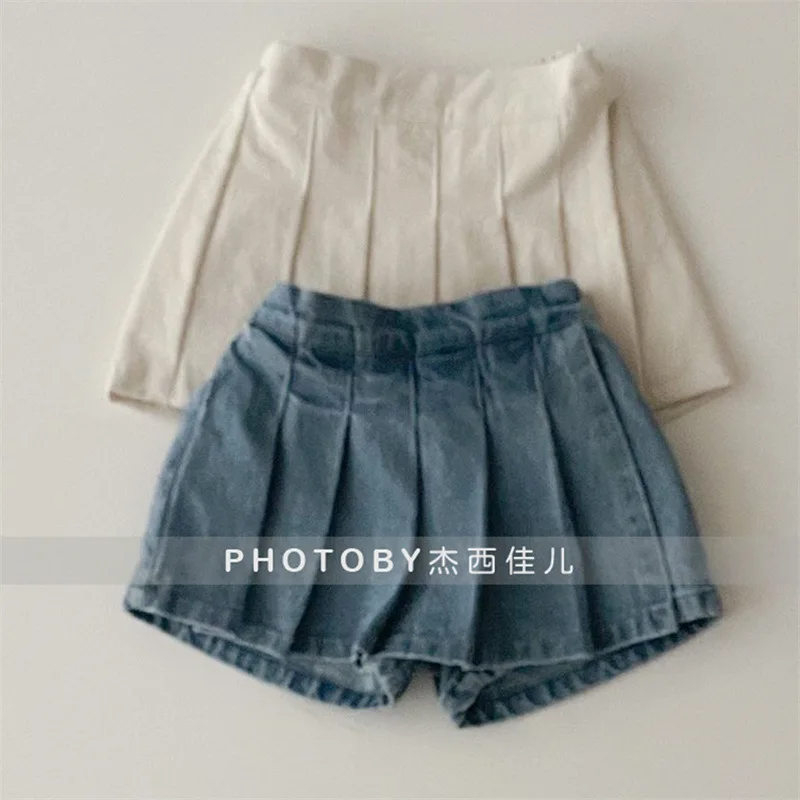 

Boys and Girls' Summer New Top Loose, Fashionable, Fashionable, Easy to Match Children's Casual Letter Short Sleeved T-shirt