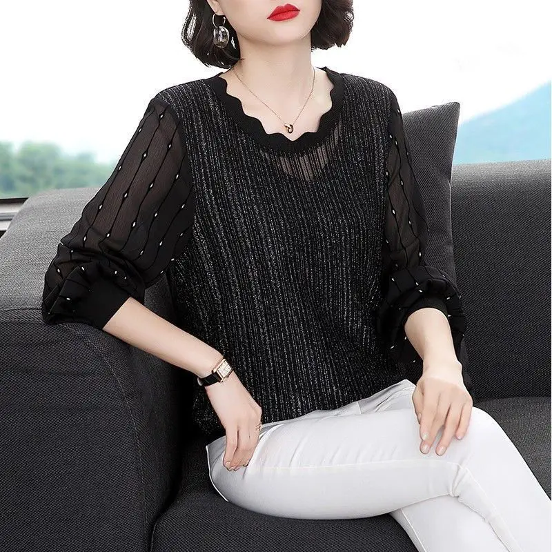 Female Clothing New Lace Hollow Out T-shirt Spring Autumn Bright Line Decoration All-match Loose Spliced Korean O-Neck Pullovers