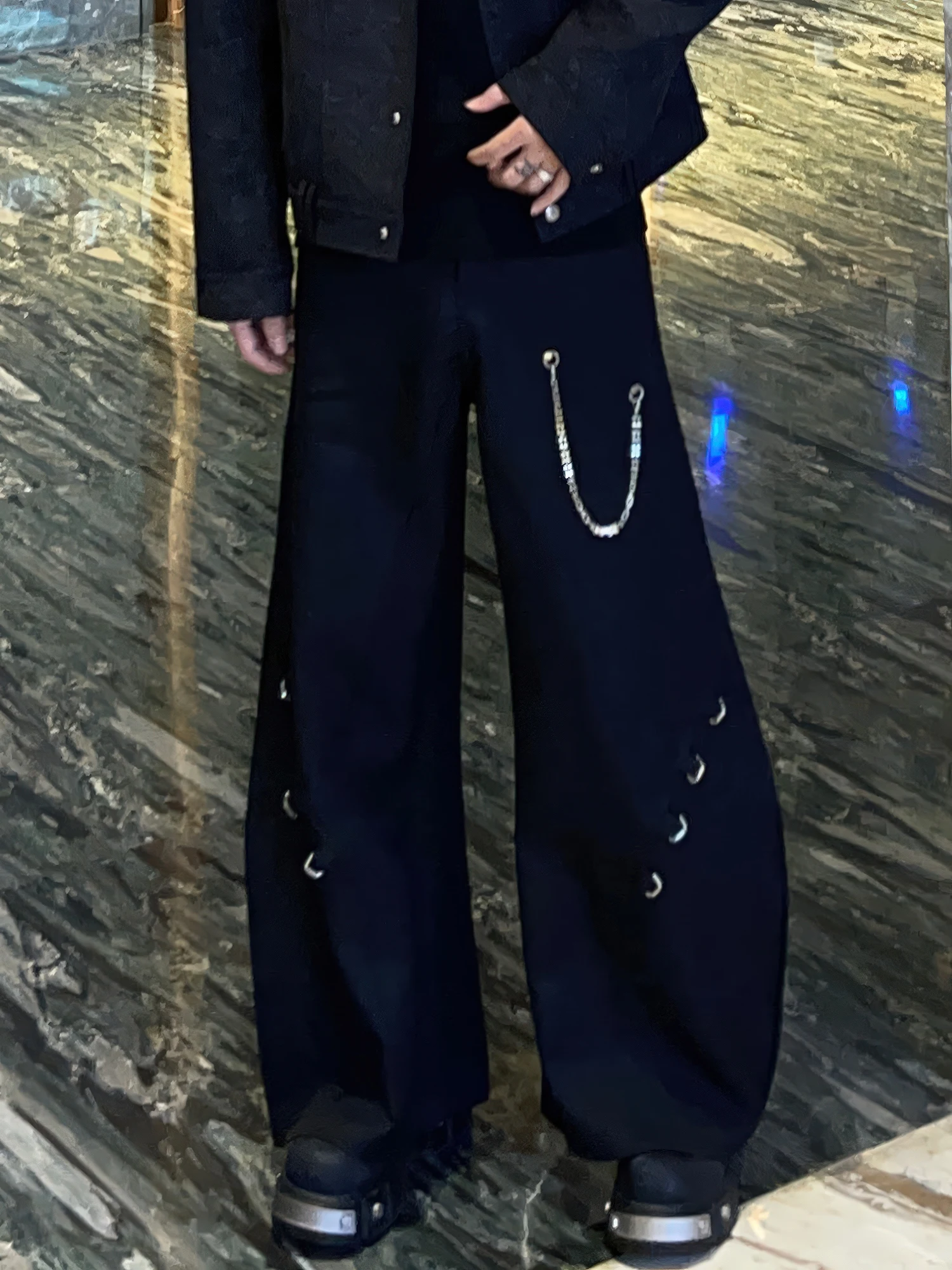 New Korean Version of Black Wide-leg Trousers Men's Trend Rivet Splicing Lanyard Design Sense Loose Versatile Scimitar Trousers