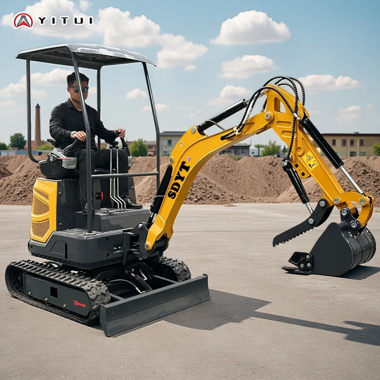 Simple Operation Small 1.5 Ton Excavator EPA EURO5 Engine Customized Mini Digger Small Closed Cab Excavator