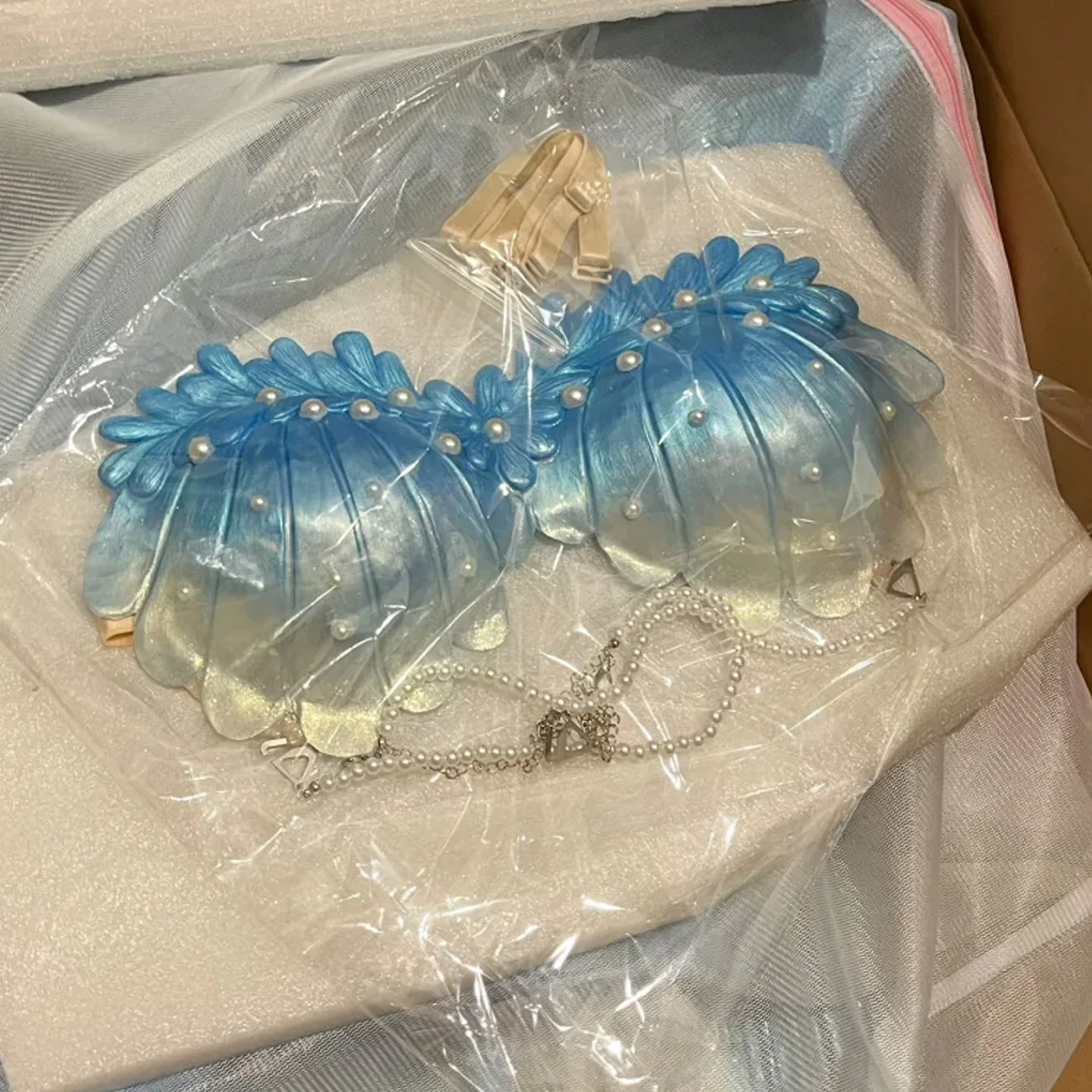 

﻿ Mermaid Silicone Bandeau Bra for Aquarium Photoshoot，Underwater See Through Shell Swimsuit Top，Custom Color Size for Women