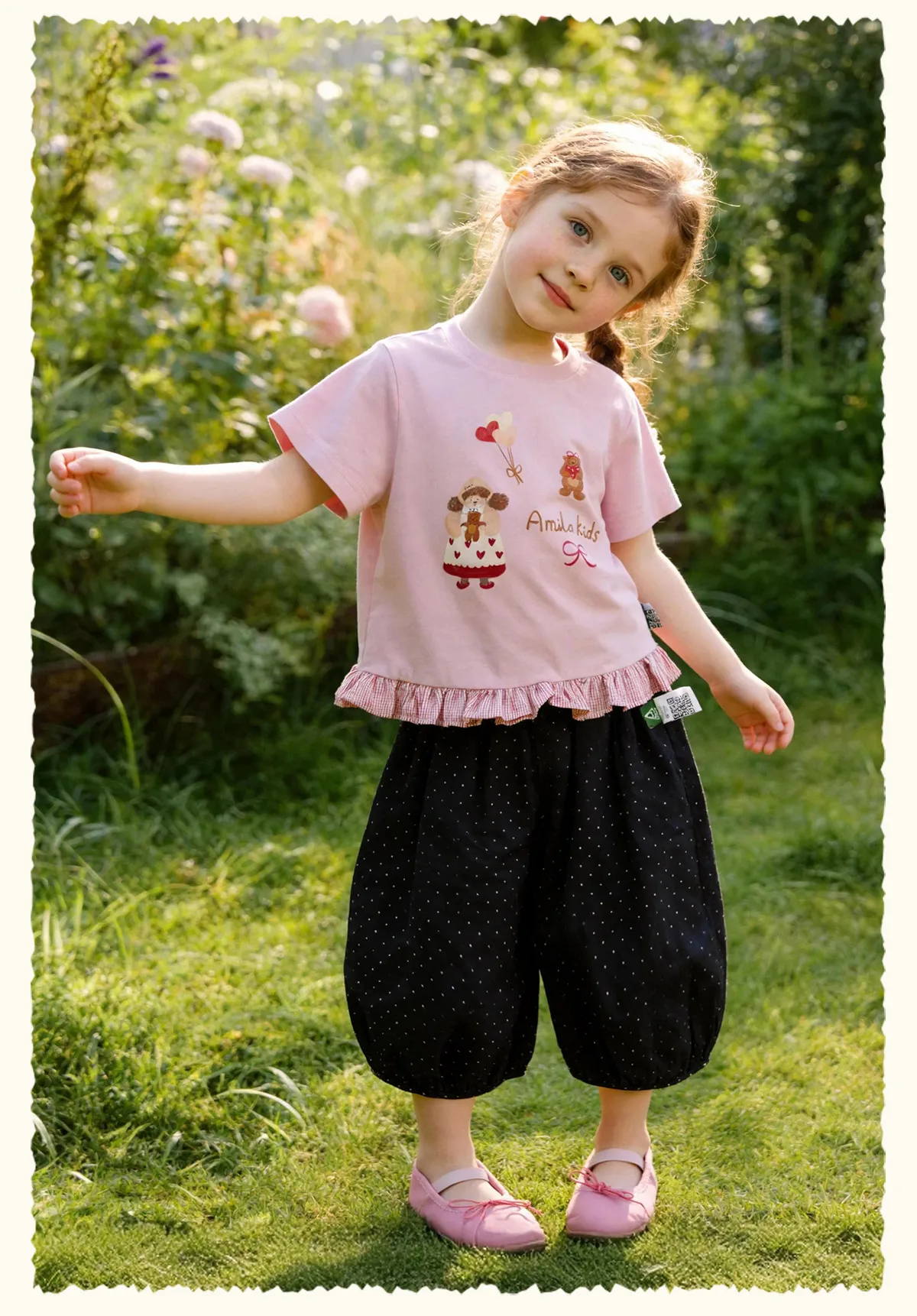Amila 2026 Sommer-T-Shirt für Mädchen im neuen Stil mit kindlichen Illustrationen, kariertem Muster, Rüschensaum und coolen kurzen Ärmeln – Detail 18