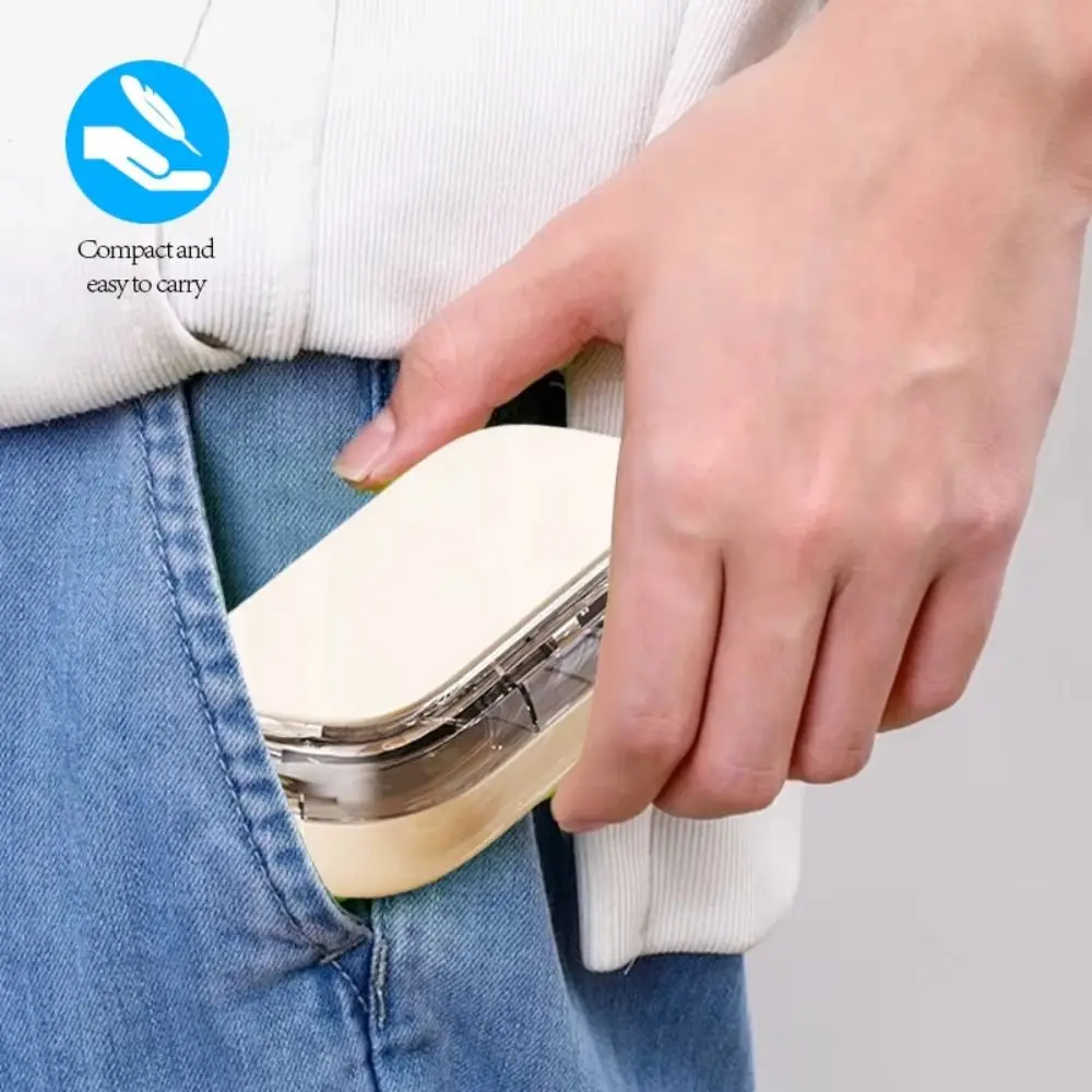 Drug Tablet Quartering Pill Divider Dustproof Divider Organizer Pill Divider Storage Box Crusher Divider