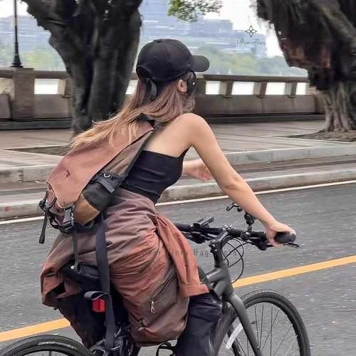 Imagen 2 del producto Nuevo bolso cruzado de nailon ligero portátil Y2k, mochila de moda, bolso de hombro de viaje, mochila informal para deportes al aire libre, paquetes de pecho Unisex