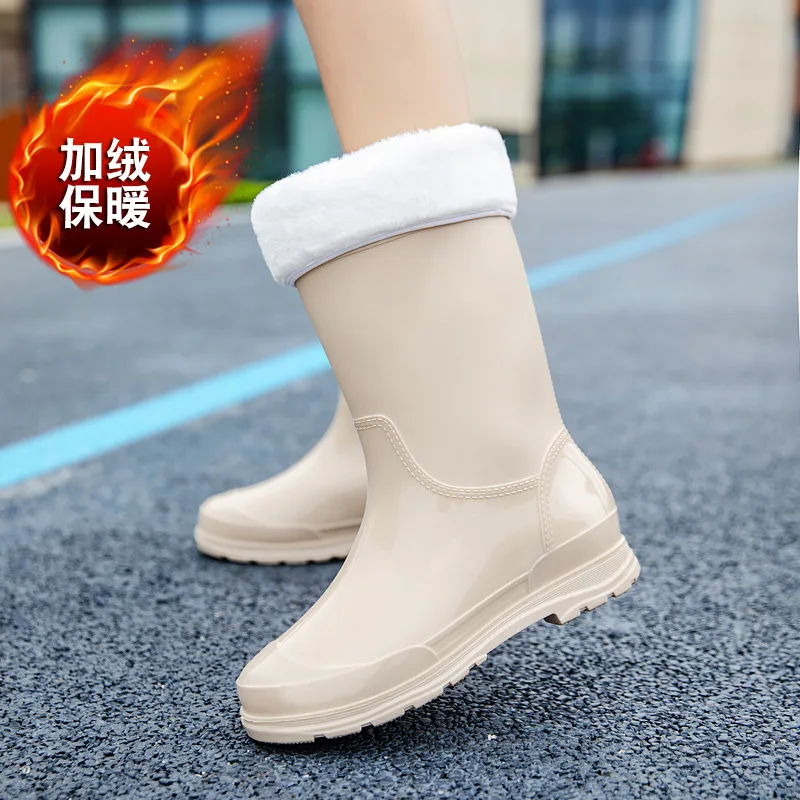 

Women's Fashionable Short Rain Boots Waterproof Non-slip Adult Women's Work Rubber Shoes Thick-soled Comfortable Outdoor Shoes