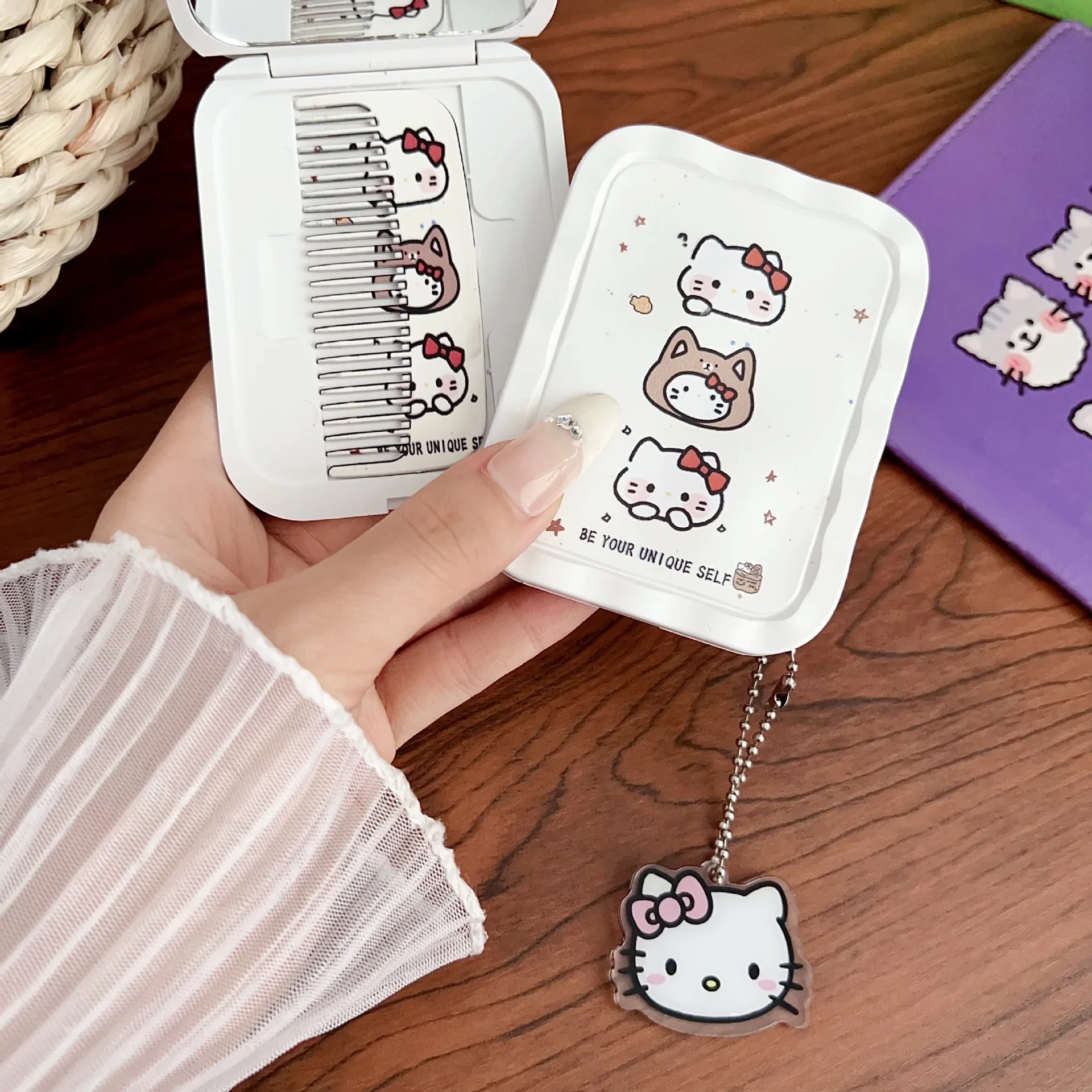 

Kawaii Sanrio Hello Kitty Portable Makeup Mirror Folding Mirror Comb Cartoon Anime Cat Mirror With Comb Hangings Ornaments Gifts